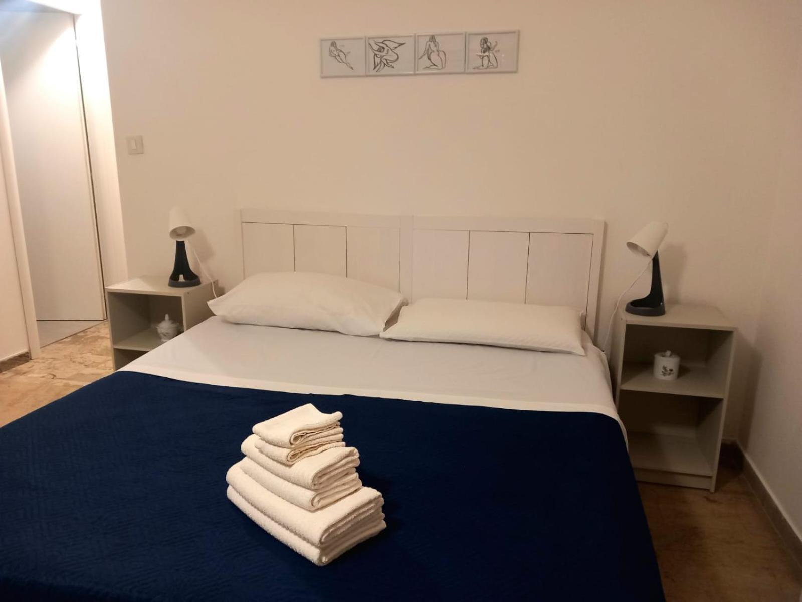 Casa Carina In Centro Apartment Palermo Bagian luar foto
